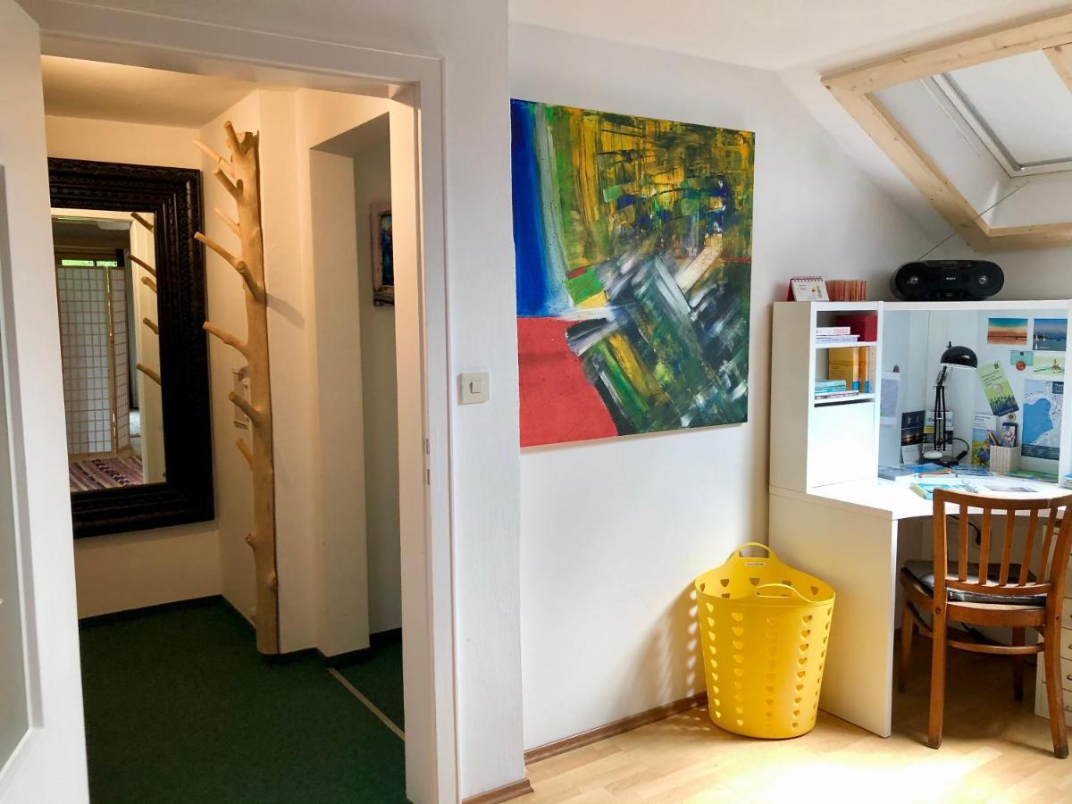 Charmante Ferienwohnung Mit Balkon Im 5-Seen-Land Hechendorf am Pilsensee Exterior photo