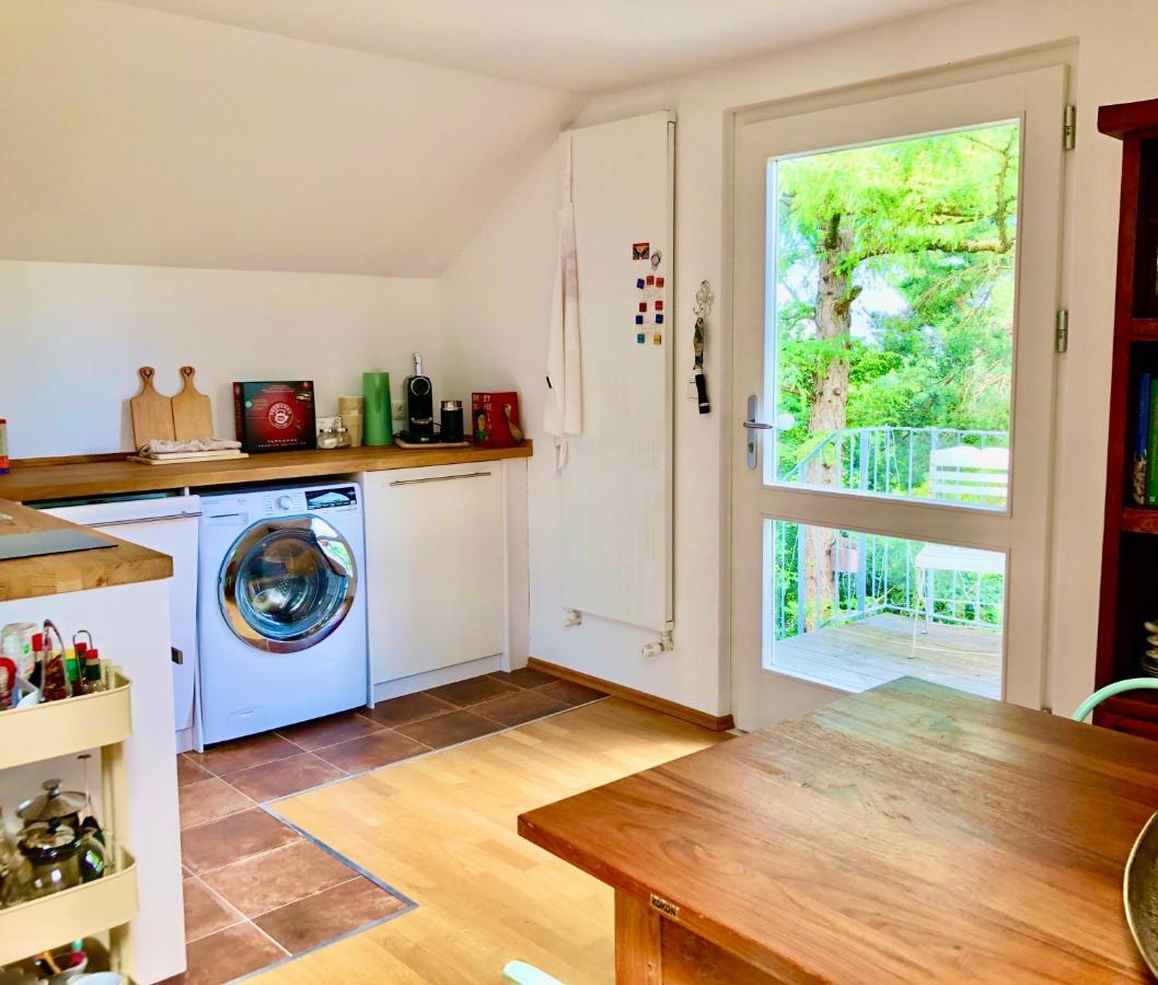 Charmante Ferienwohnung Mit Balkon Im 5-Seen-Land Hechendorf am Pilsensee Exterior photo